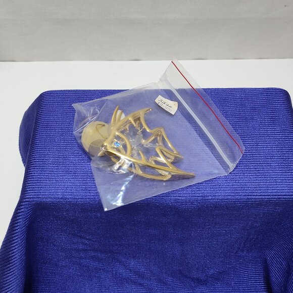 Crystal Delight 24K Gold Plated Angel Fish Suncatcher Suction Cup Mount Window - Picture 8 of 8